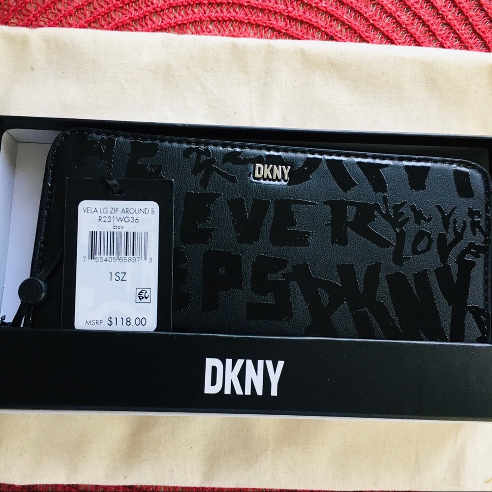 DKNY Wallet